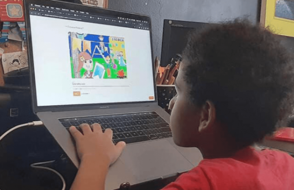 Internet torna escola atraente para 91% dos pais, aponta&nbsp;pesquisa