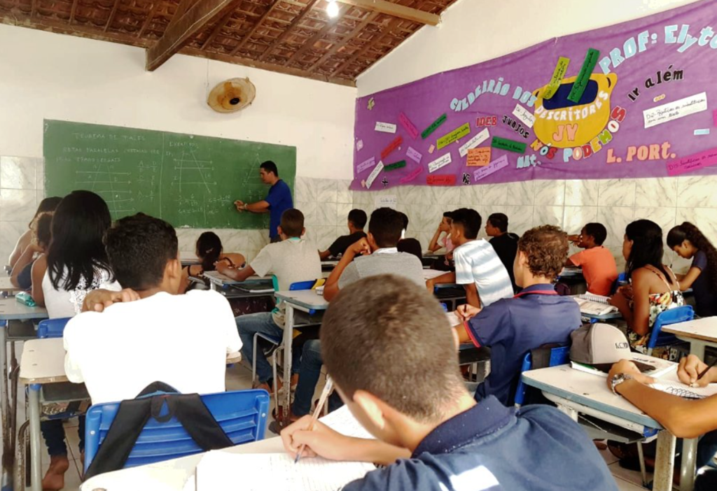 Deputados protocolam PEC do ICMS educacional na&nbsp;Alesp